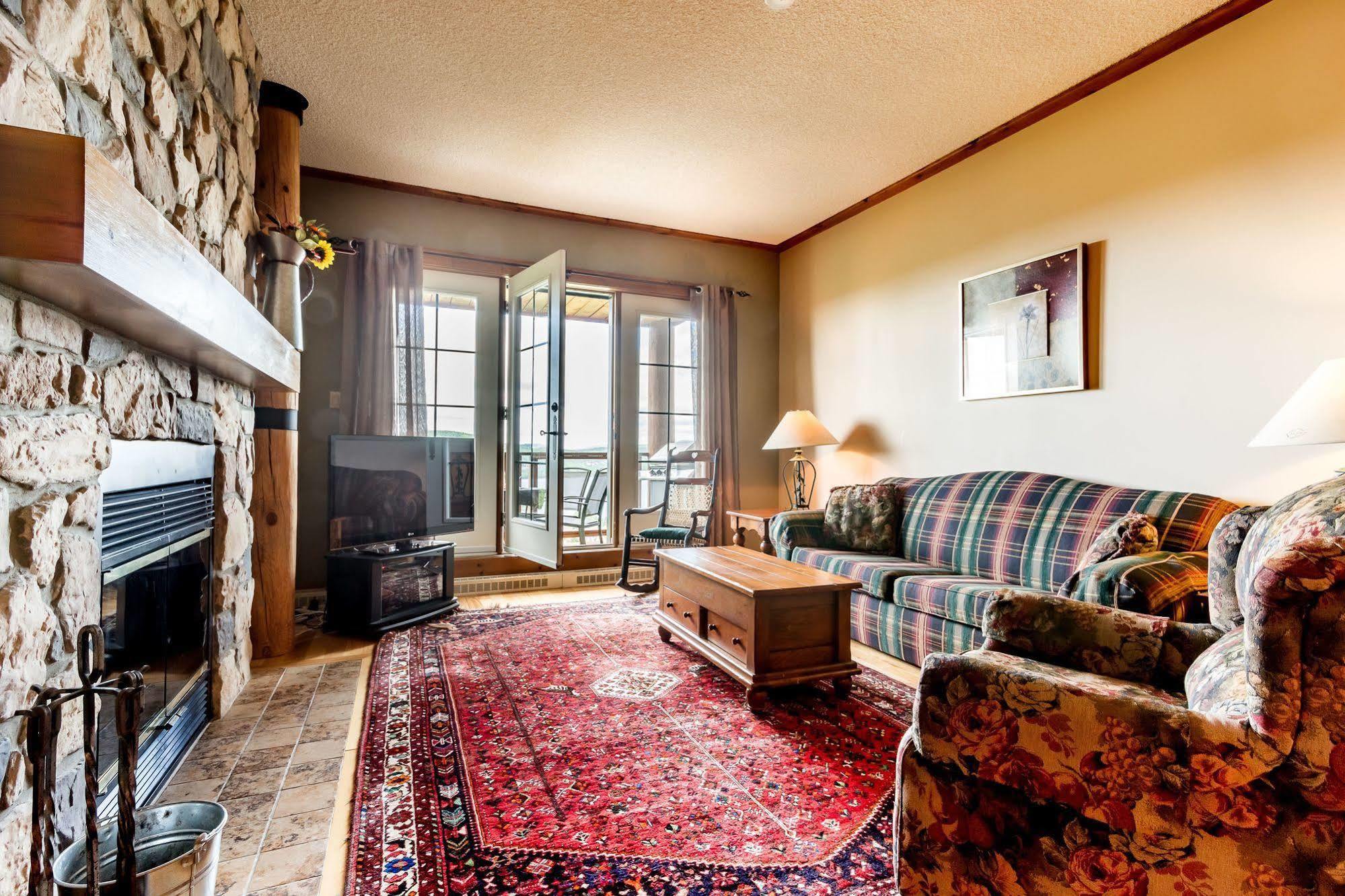 Hotel Equinox - Rvmt Mont-Tremblant Exteriér fotografie