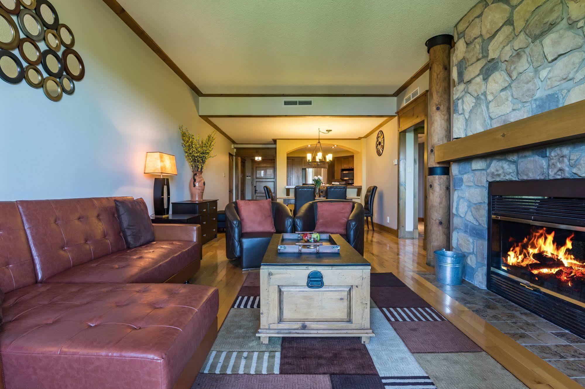 Hotel Equinox - Rvmt Mont-Tremblant Exteriér fotografie