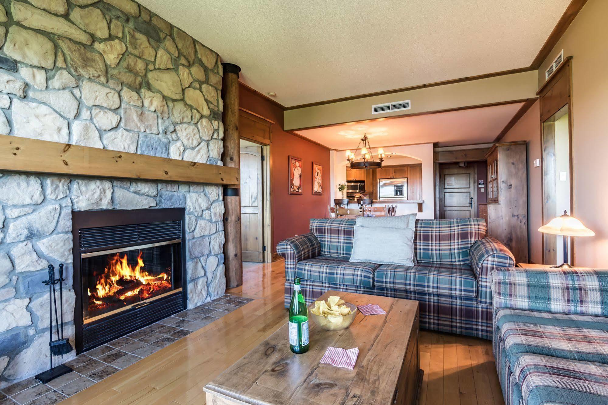 Hotel Equinox - Rvmt Mont-Tremblant Exteriér fotografie